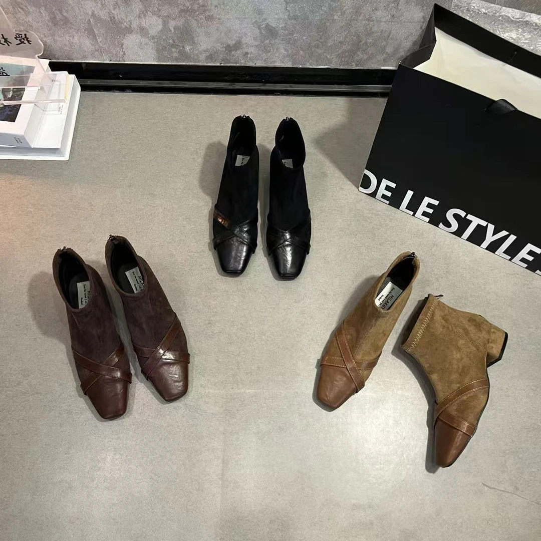 2025年秋冬季新款休闲时尚舒适百搭网红高级潮流交叉爆款尖头短靴