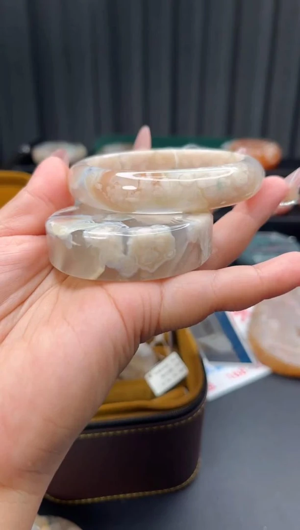 非金属布艺手镯 赠送镯心（圈口60