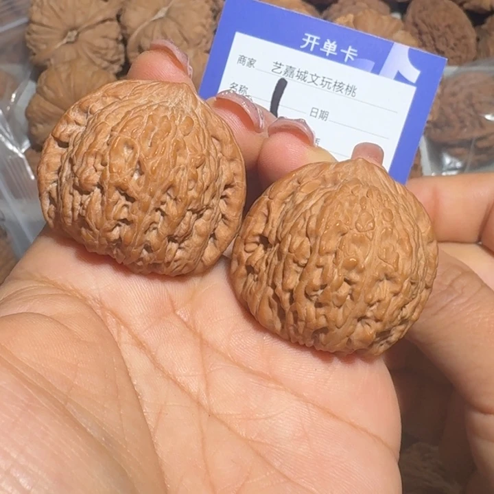 把件文玩核桃36泥鳅背全品