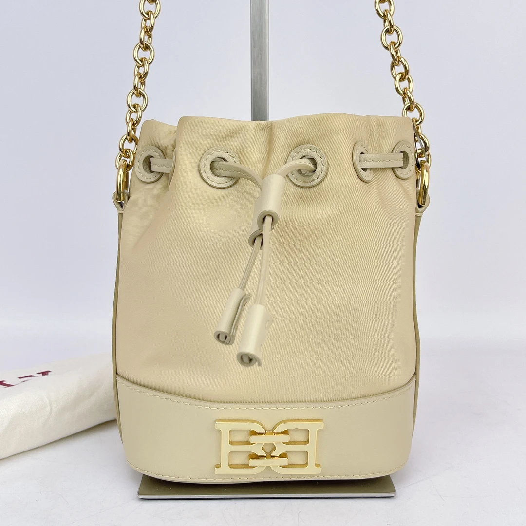 95新 BALLY/巴利 巴利 米色帆布抽绳斜挎包底长14 J315