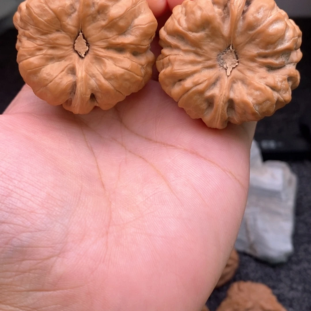 红***了文玩核桃把件1111111111