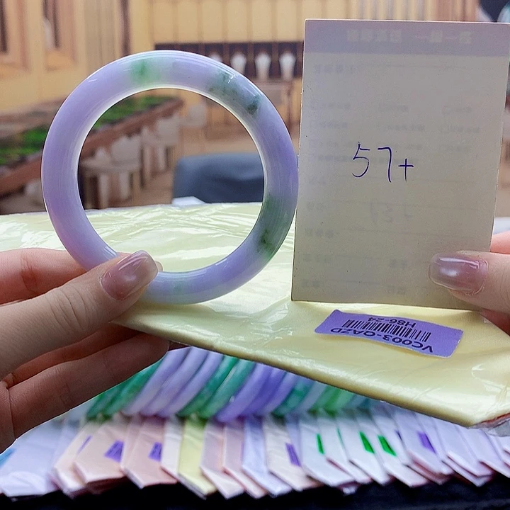 翡翠手镯未镶嵌jj