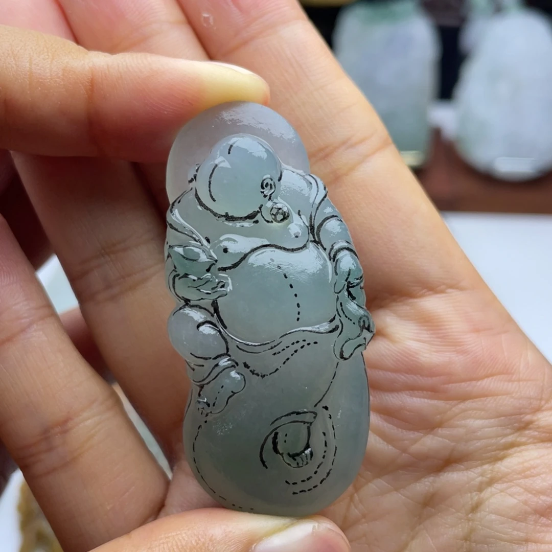 未镶嵌定制翡翠佛
