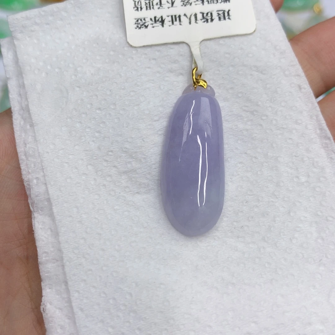 翡翠18K金镶嵌颈饰翡翠