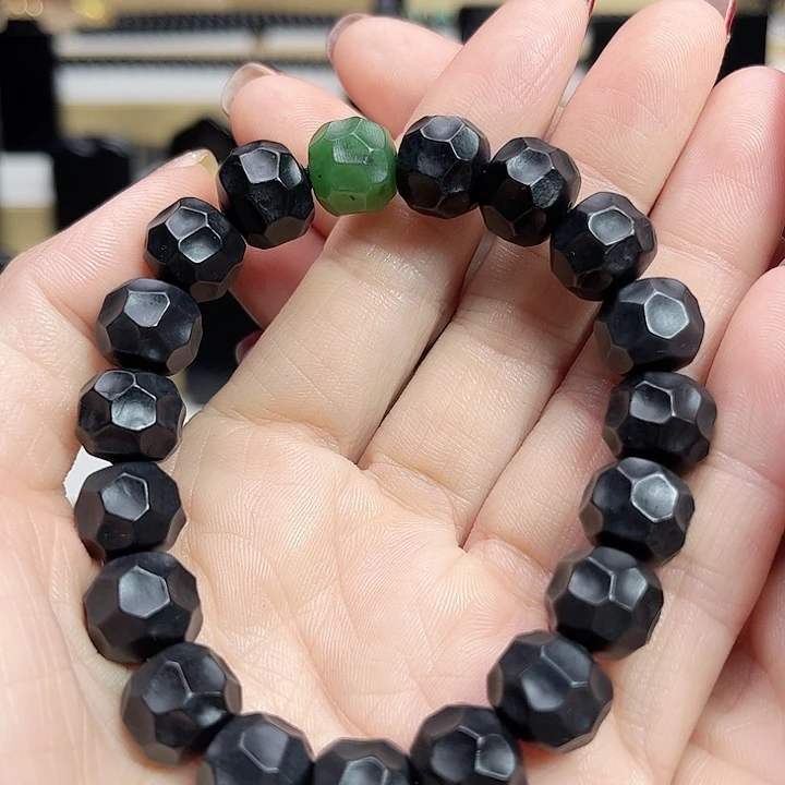 和田玉手链未镶嵌小****？卡12无相珠宝级