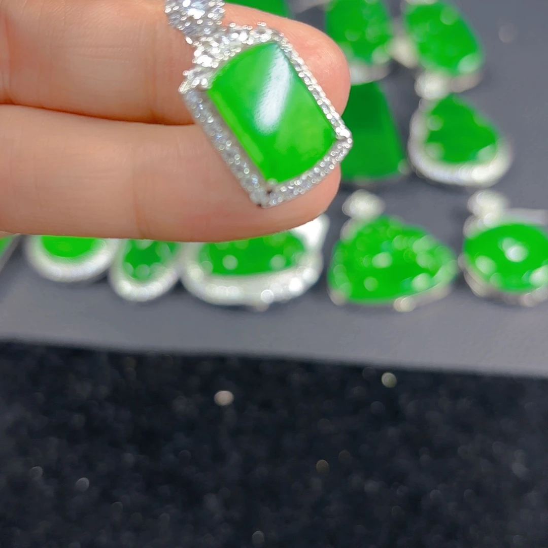 翡翠银S925镶嵌吊坠(不含链)