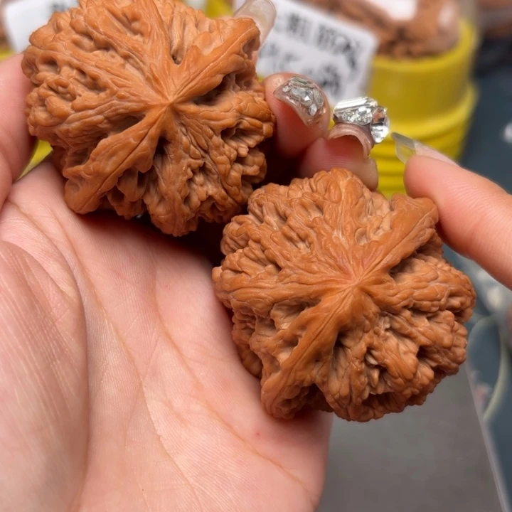 吊坠文玩核桃48-32001-02