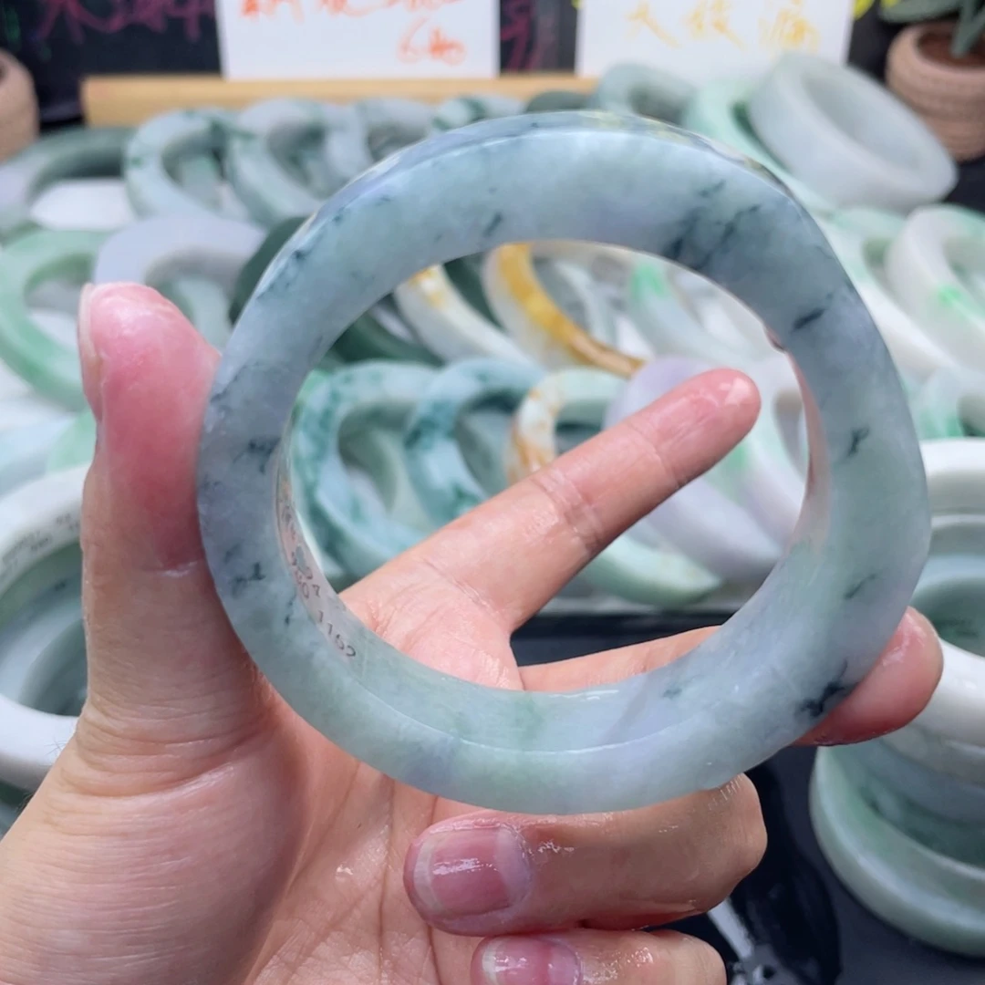 未镶嵌翡翠定制翡翠