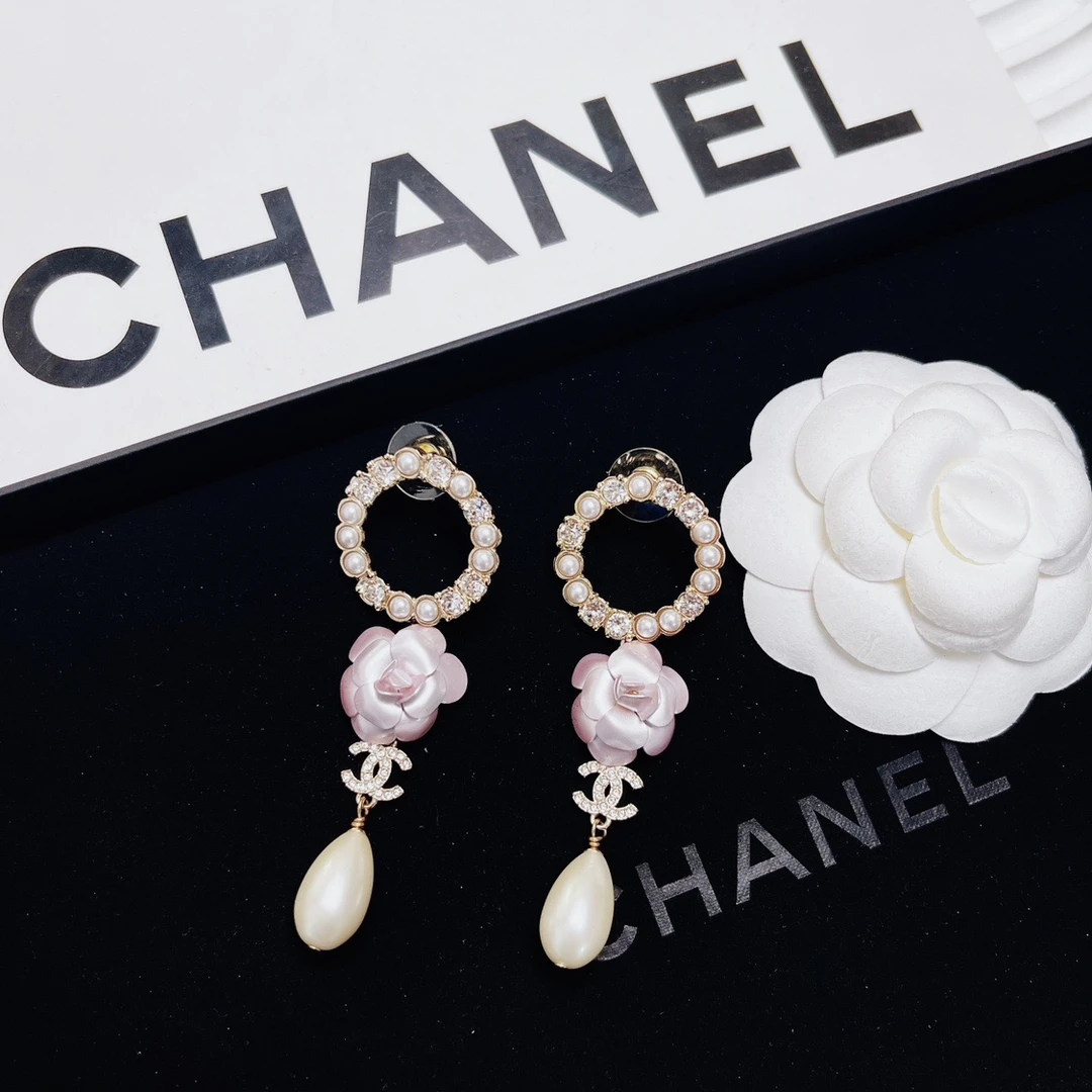 95新 Chanel/香奈儿 柚礼中古/香奈儿圆环山茶花扫肩耳钉CG502005