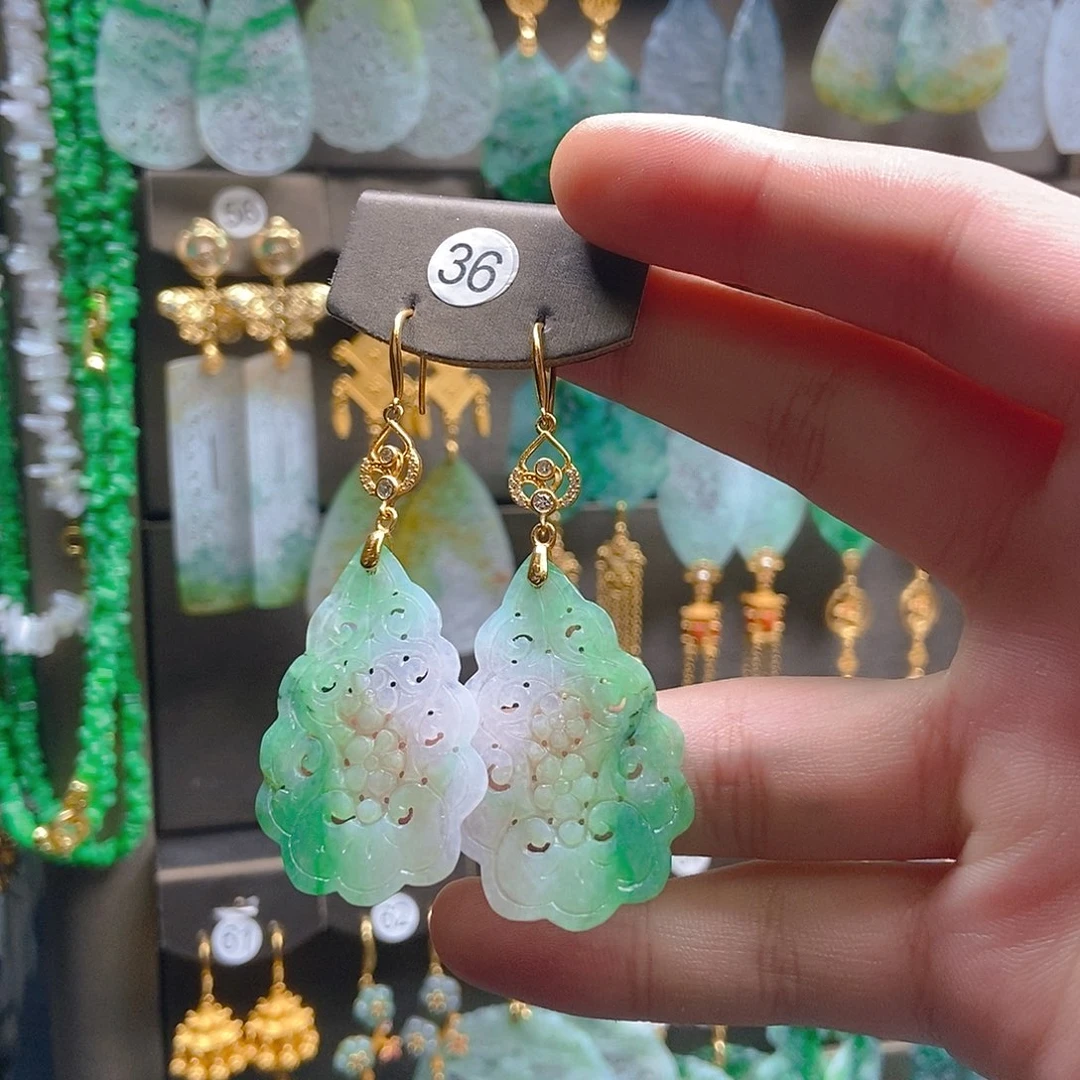 翡翠未镶嵌耳饰翡翠