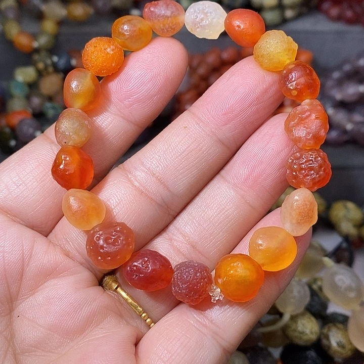 未镶嵌玛瑙/玉髓珠宝奇石