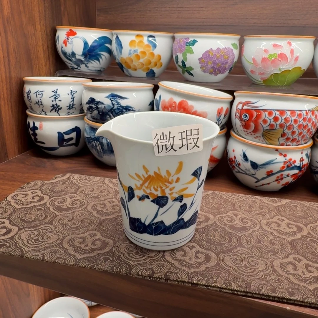 釉下手绘茶具微瑕