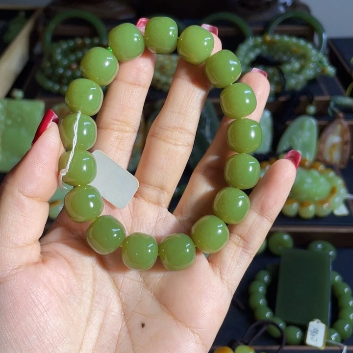 青***墨未镶嵌手链和田玉