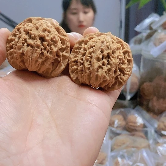 【闪购商品】把件文玩核桃45.5老款狮子头