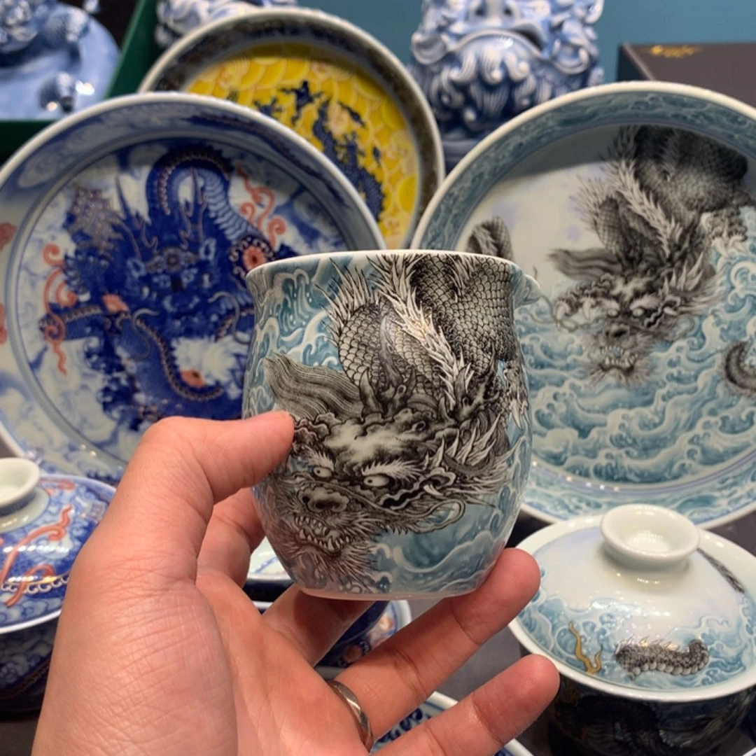 杯阿**、景德镇陶瓷学院