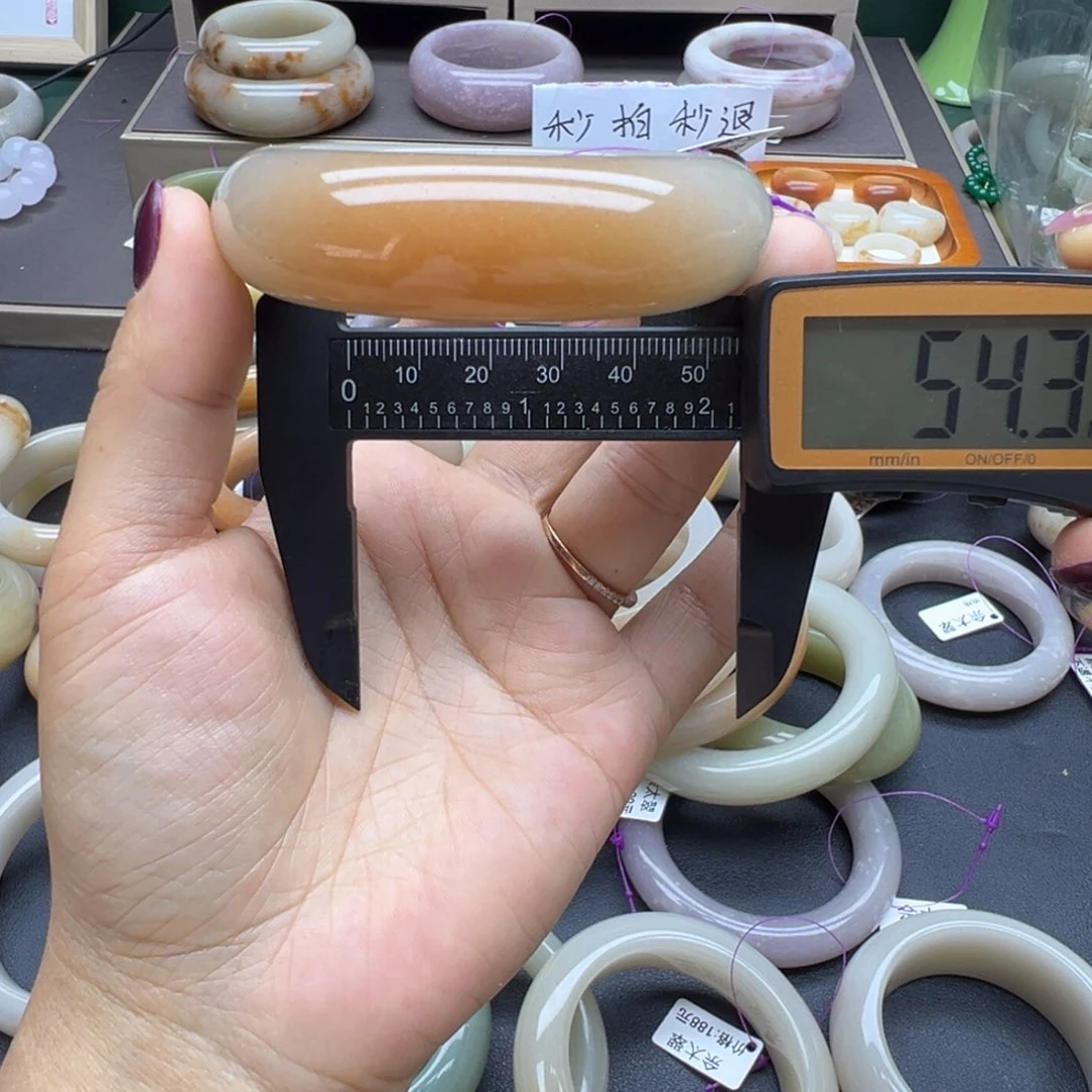 石英质玉（佘太翠）未镶嵌手镯手链吊坠