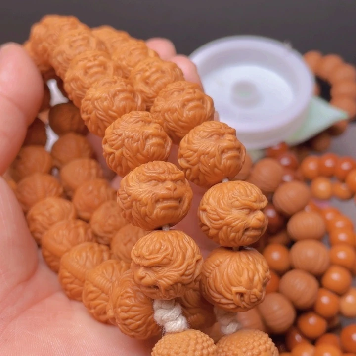 猴头核桃手串挽**春黑