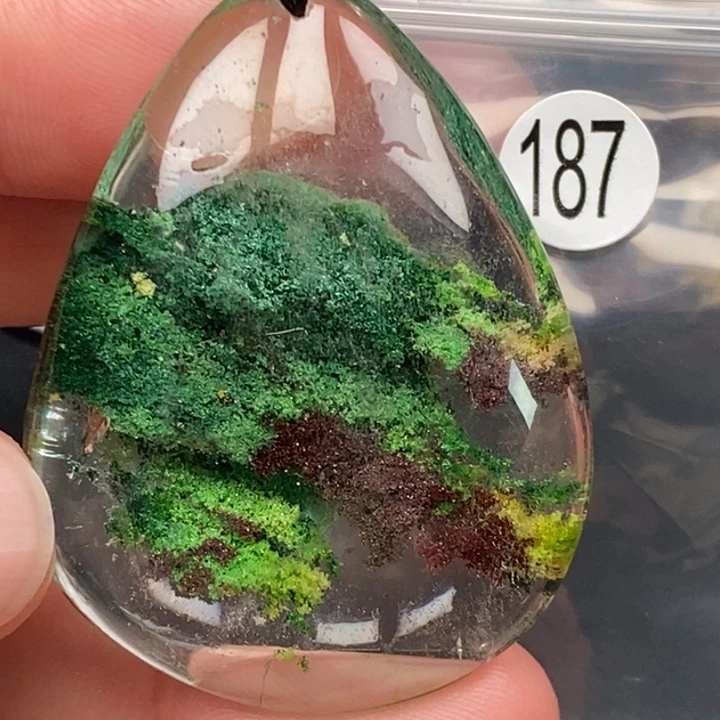 主***將颈饰未镶嵌水晶天然