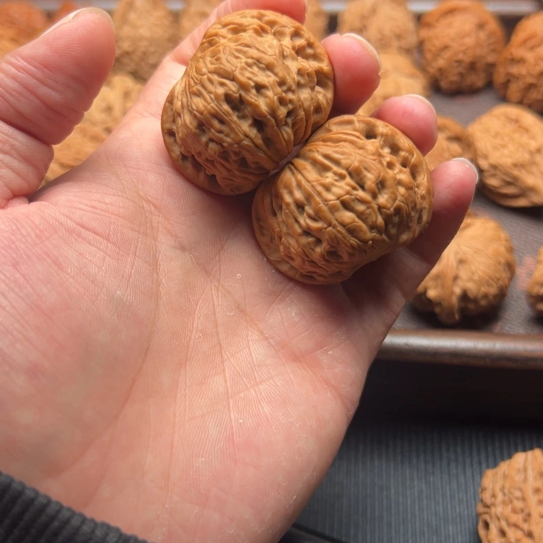 核桃磨盘蝴蝶磨盘全品无修