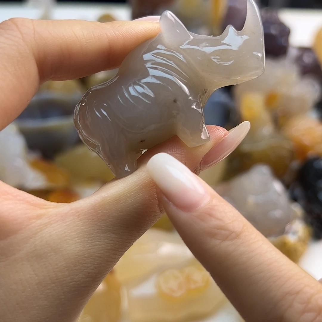 玛瑙/玉髓未镶嵌颈饰