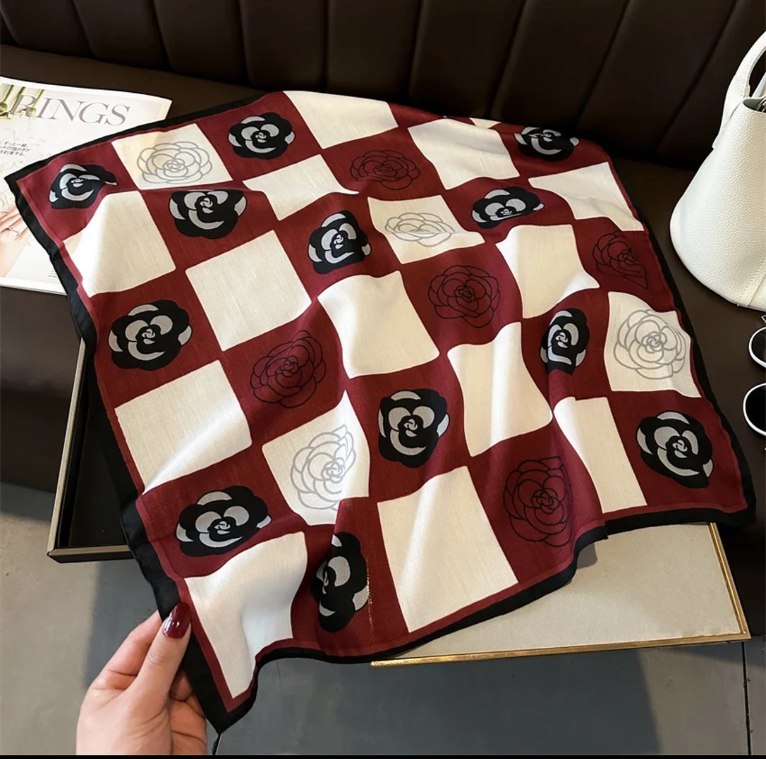 成人山茶花不掉色小清新自然丝巾