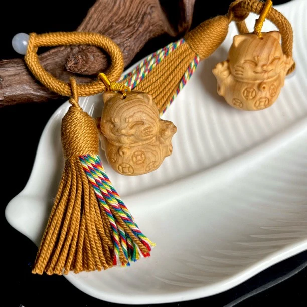 崖柏招财猫挂件卡通可爱O7001多样性发其一