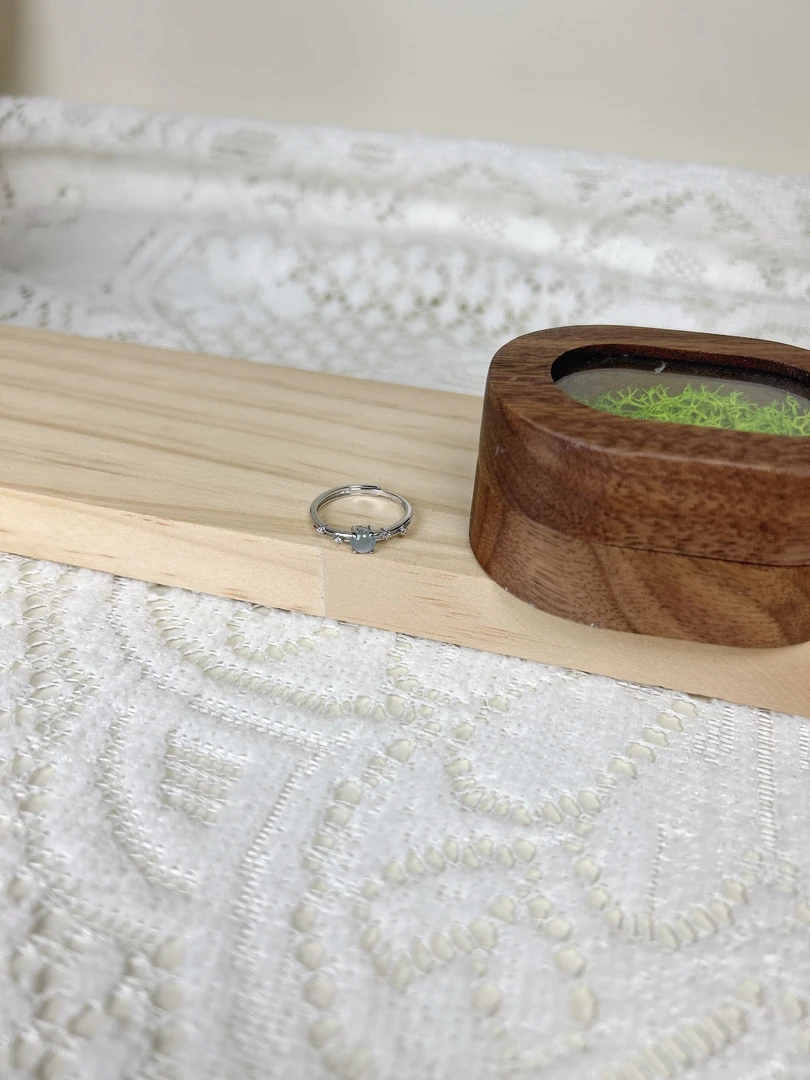 天然A货翡翠S925银镶嵌设计款戒指-多样性发货