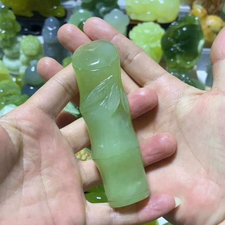 【闪购商品】未镶嵌蛇纹石玉把件