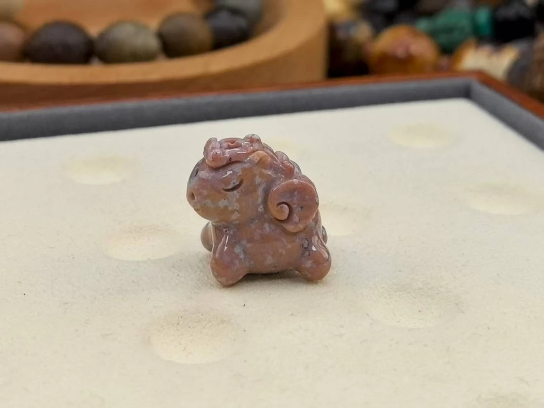 原石石头小小梦幻马