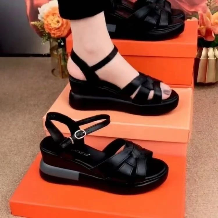 精选意康坡跟凉鞋女2025年新款松糕厚底罗马鞋轻便软底夏季妈好货