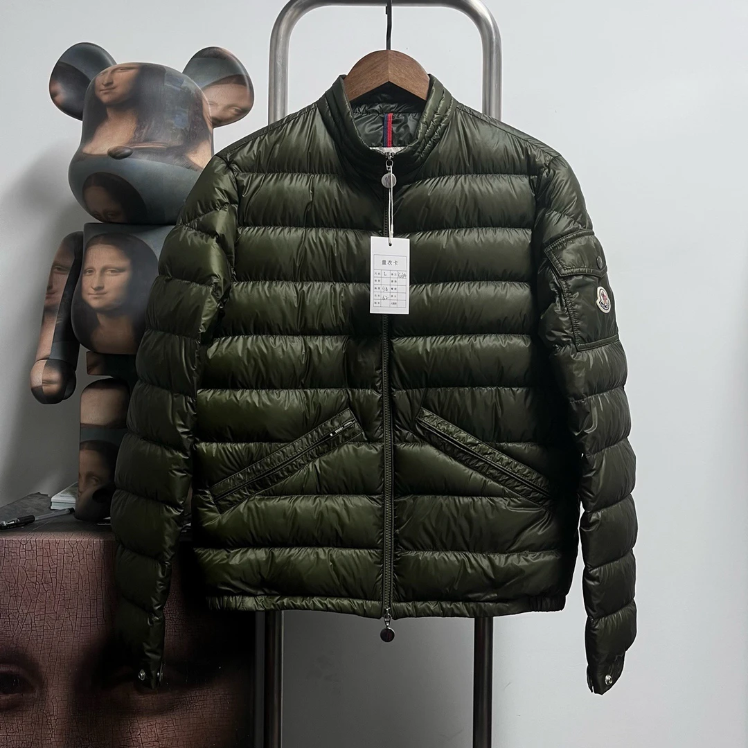 99新Moncler蒙口袖标羽绒服 K0614 尺码：2 衣长62 胸围54