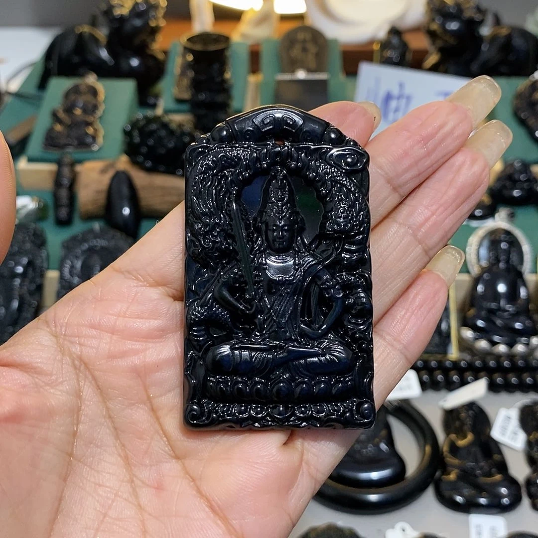 玉***尝蛇纹石玉未镶嵌颈饰