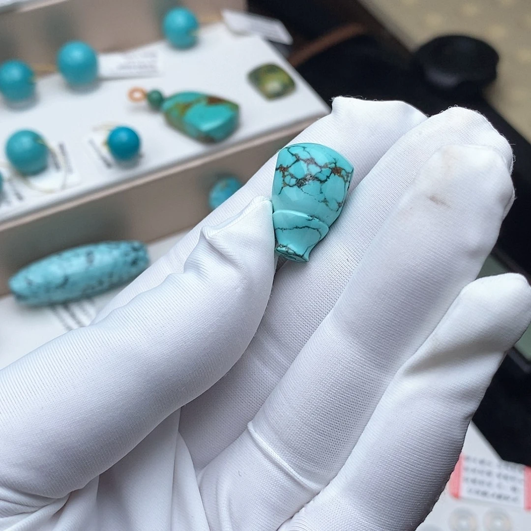 绿松石未镶嵌三通