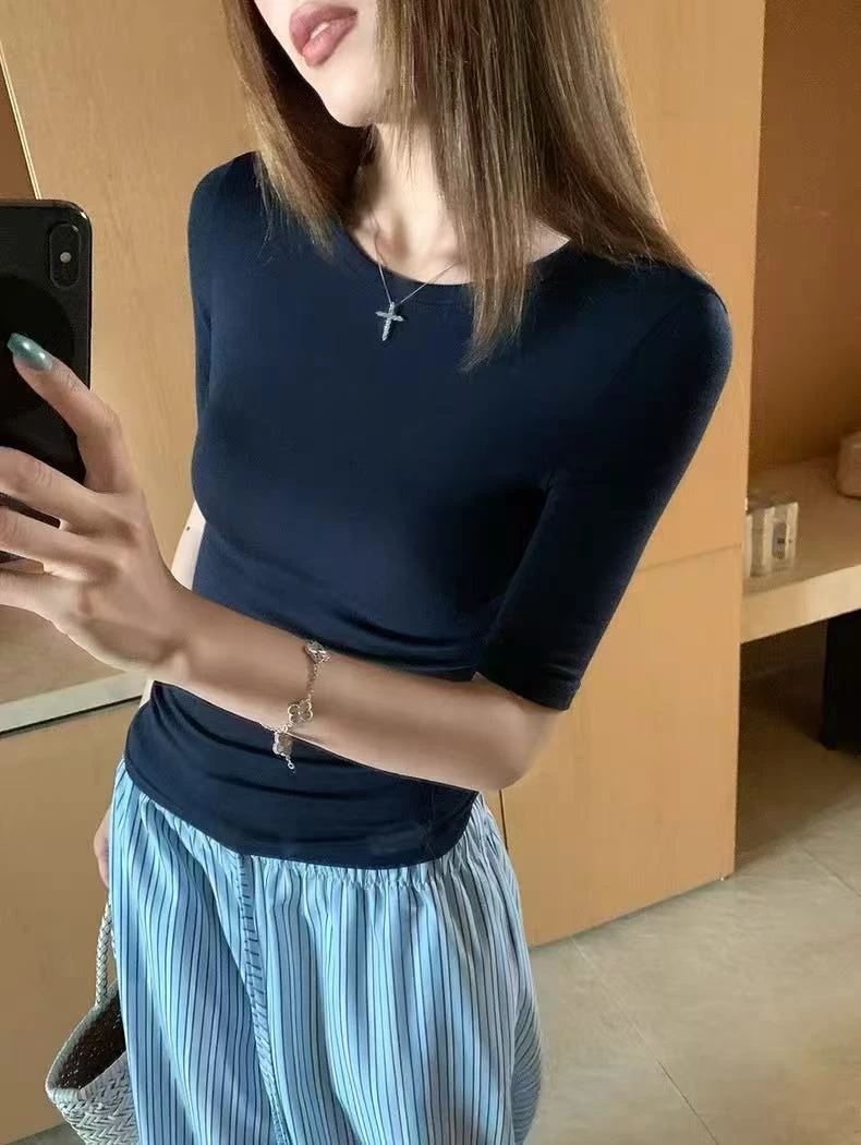 春夏圆领极简面膜T恤