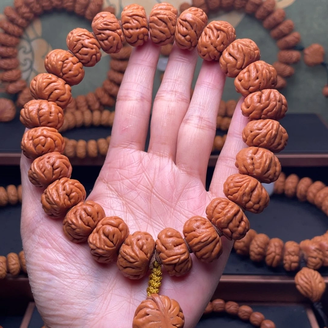 手串桃核19白玉龙