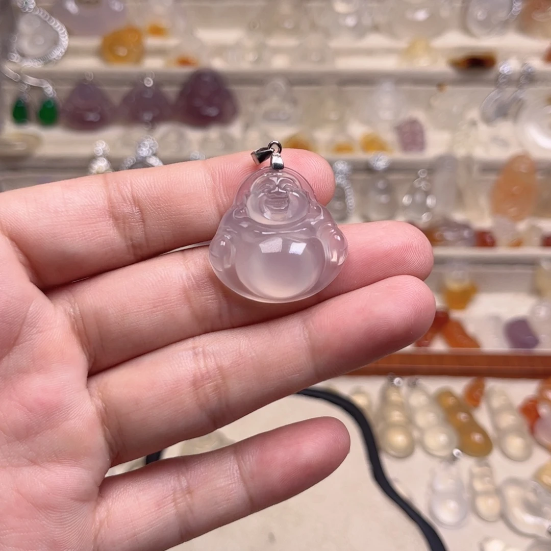 依***一未镶嵌颈饰玛瑙/玉髓