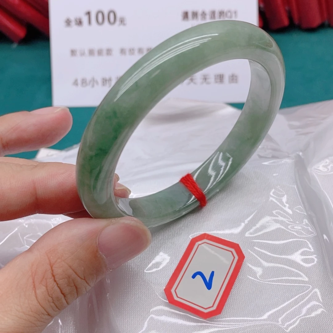 翡翠手镯未镶嵌小****9022222222222