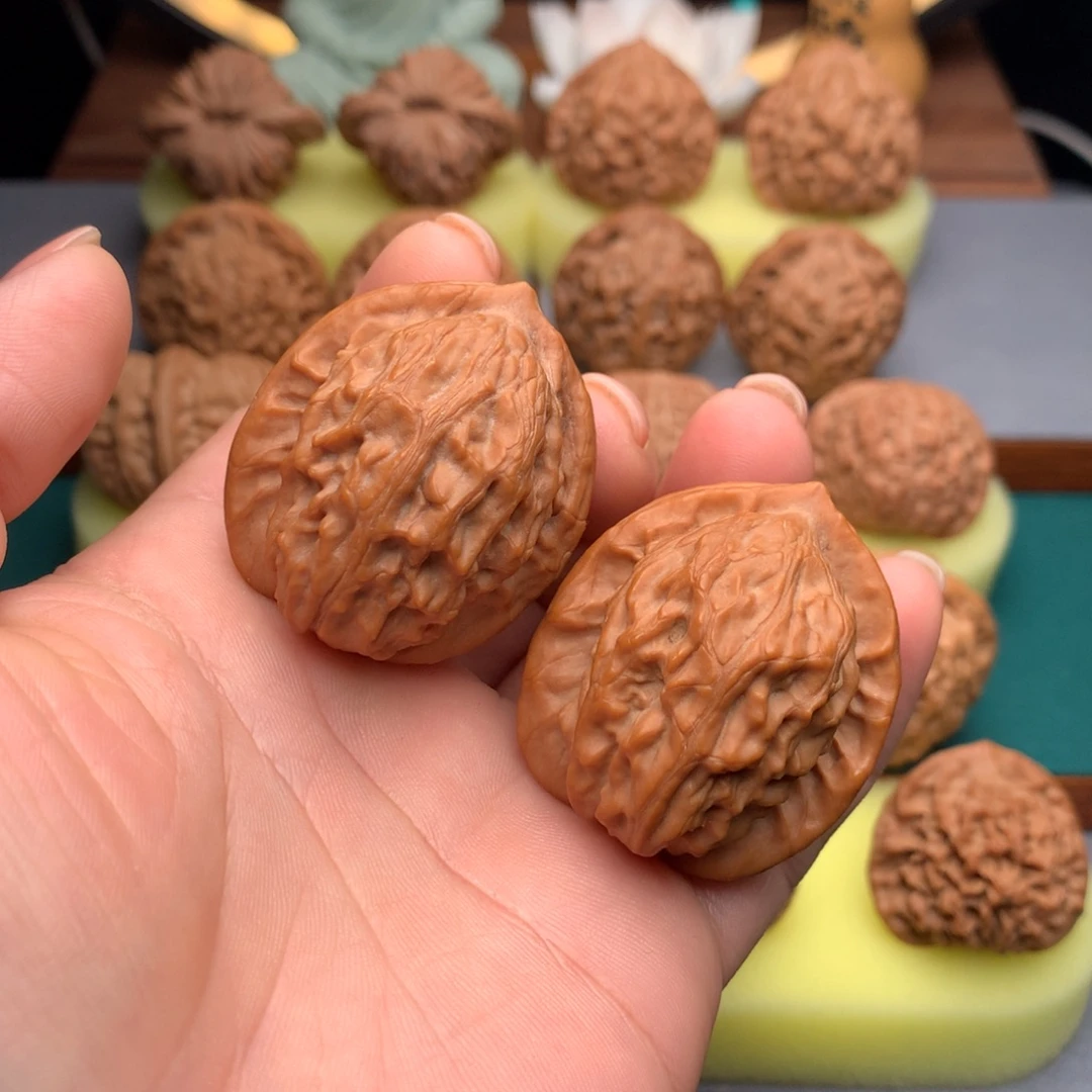 文玩核桃吊坠全品大红袍36.5