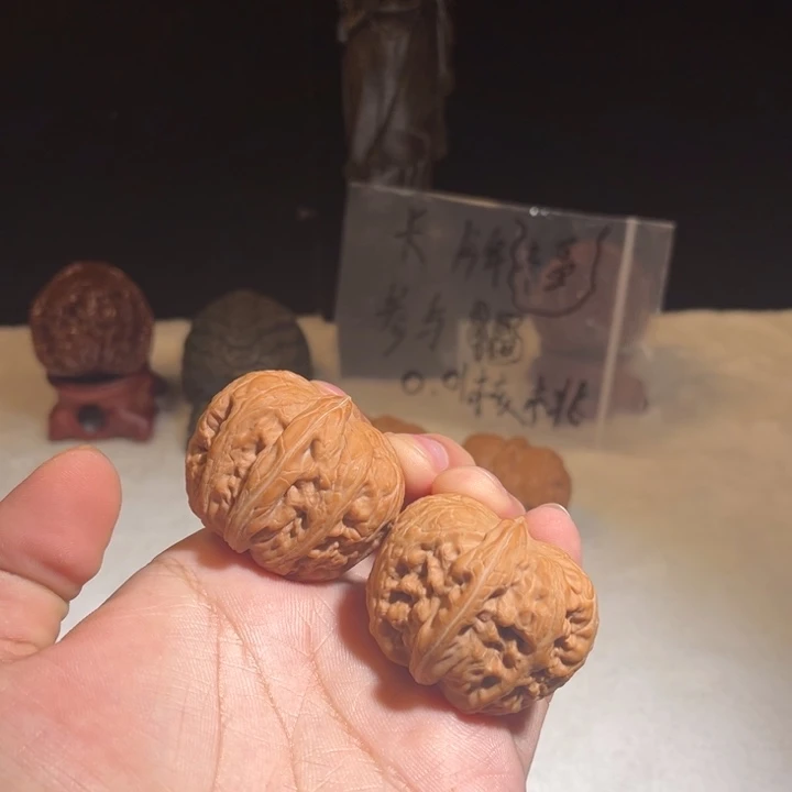 文玩核桃吊坠文玩核桃