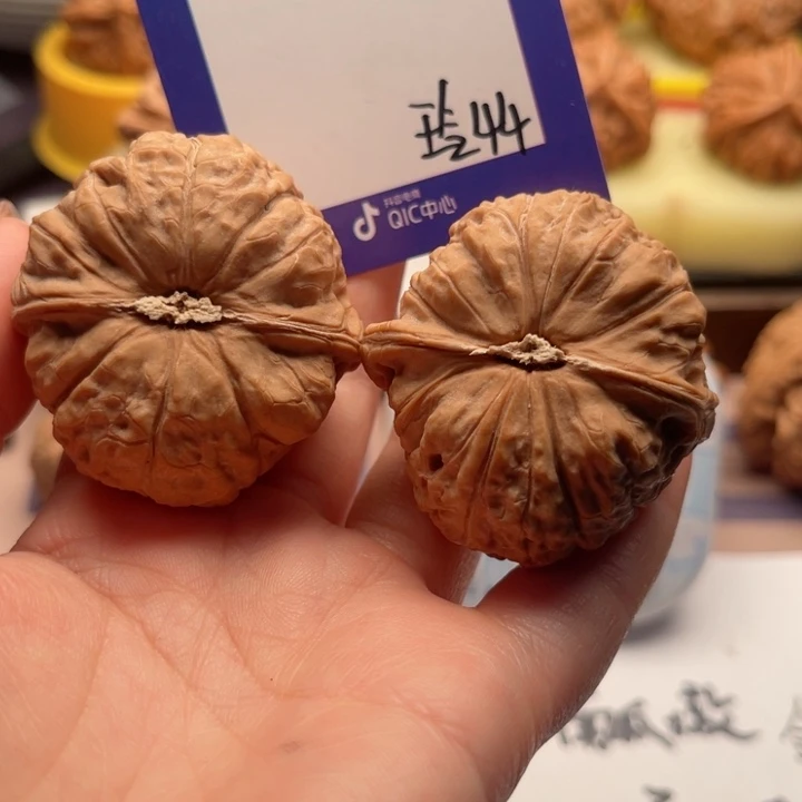把件文玩核桃?****吃文玩核桃44