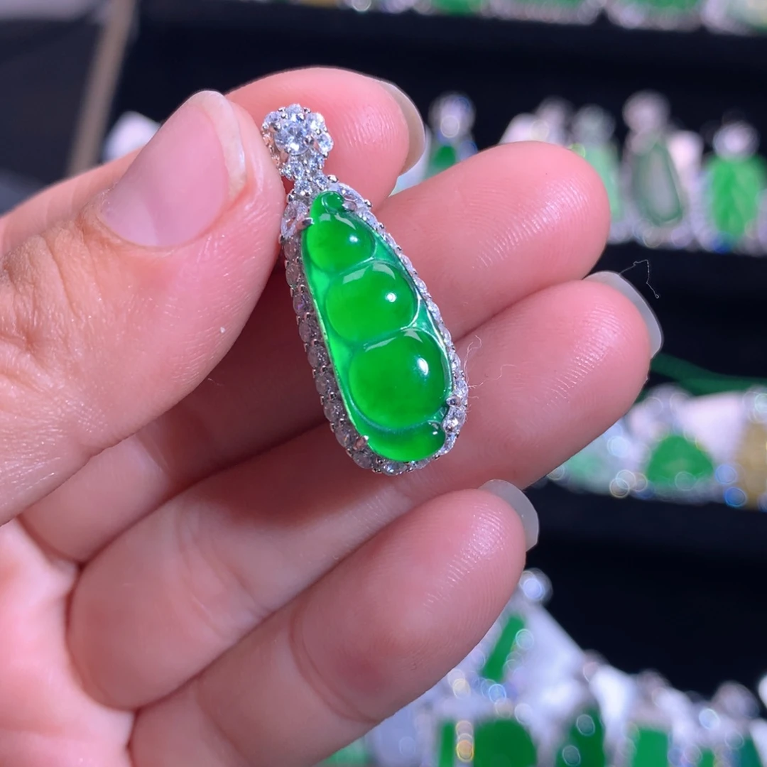 【闪购商品】银S925镶嵌戒指翡翠M****姐天然翡翠