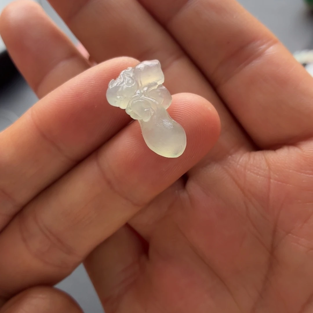 定制翡翠未镶嵌精灵
