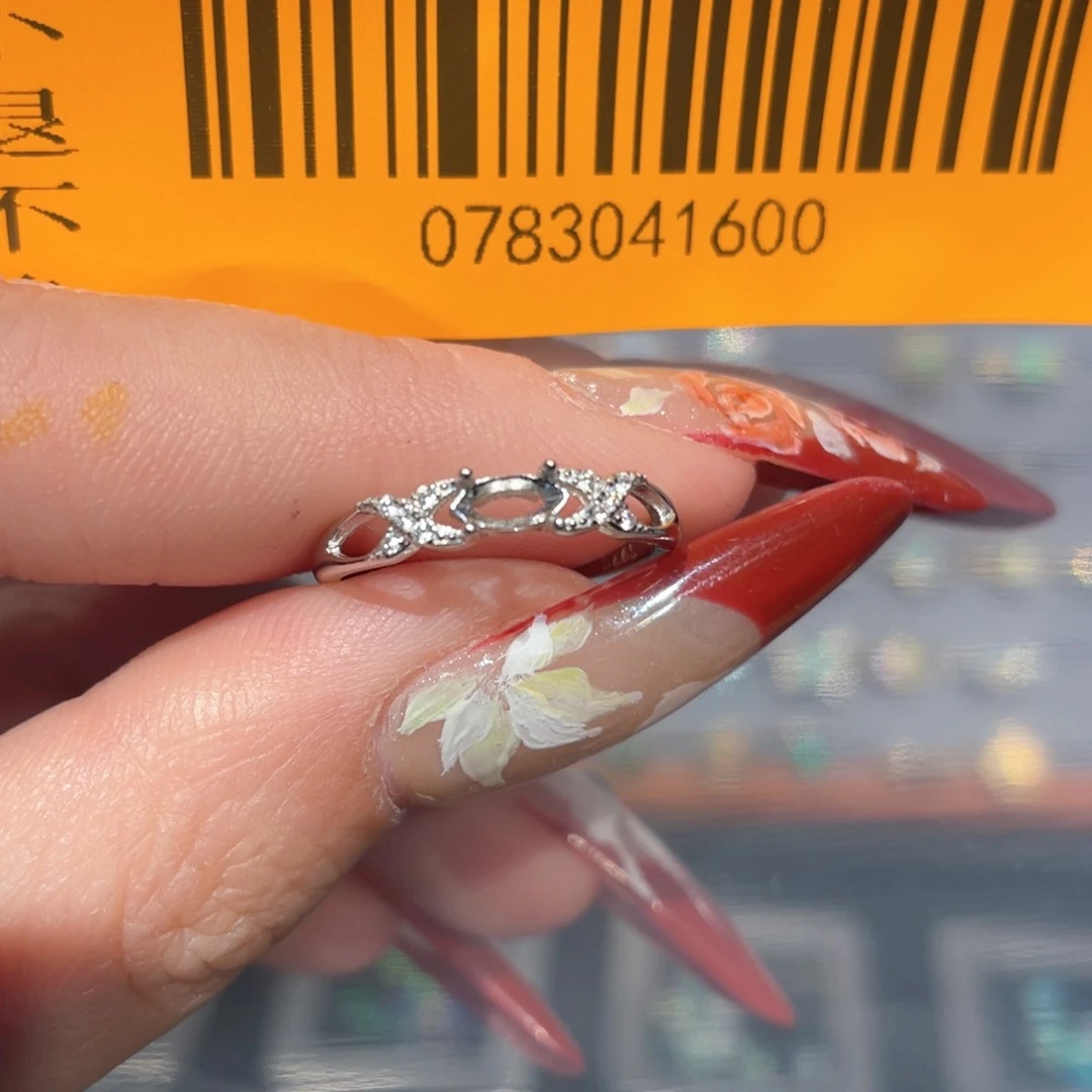 欧泊欧泊戒指银S925镶嵌团*?