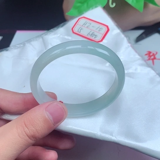 翡翠手镯未镶嵌贵妃030