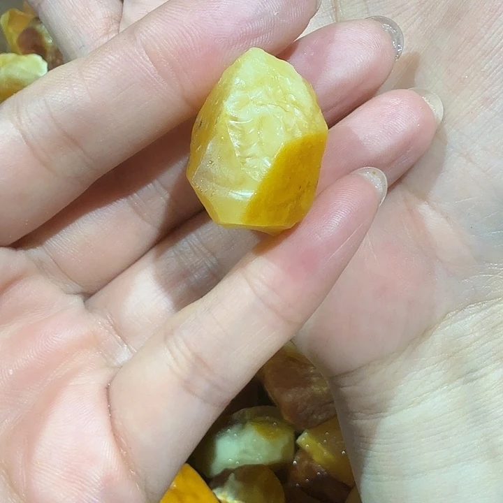 小***g未镶嵌定制琥珀蜜蜡