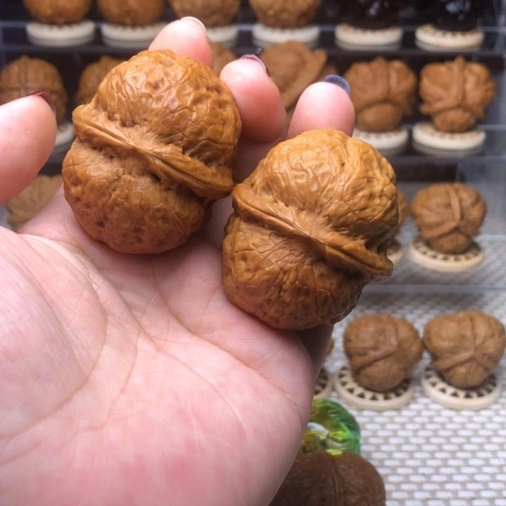 文玩核桃把件31玉罗汉45尺