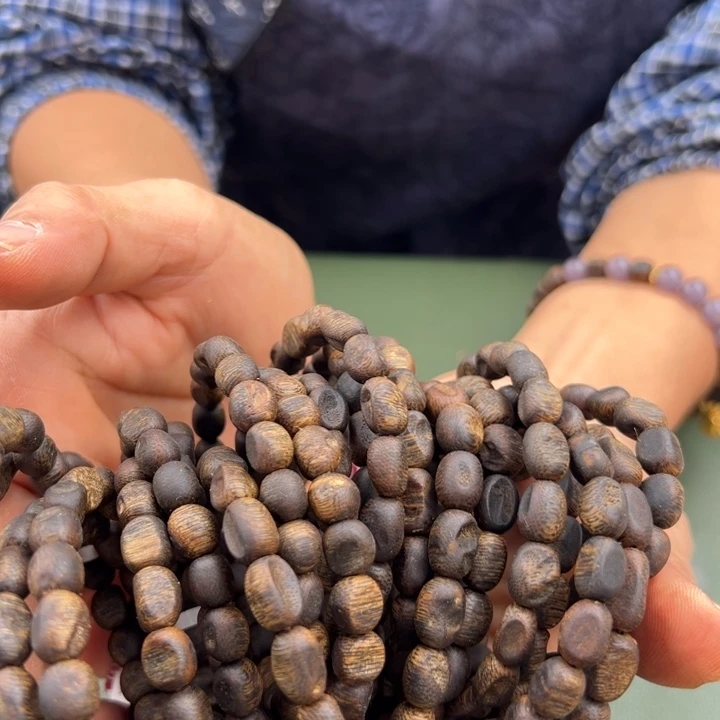 手串沉香红土乌身留疤卡7多样性发1条