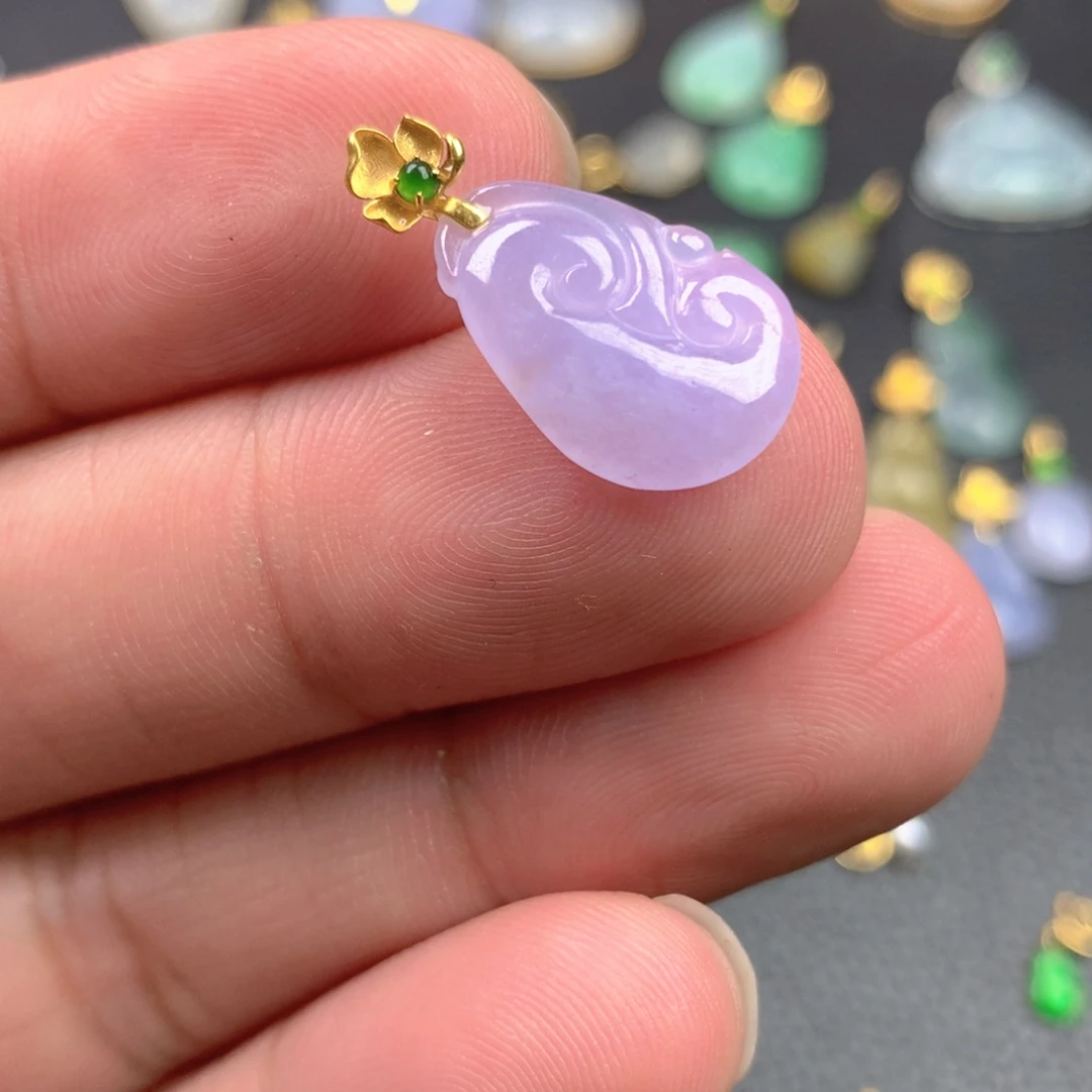 【闪购商品】颈饰18K金镶嵌翡翠翡翠