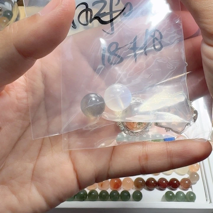 水晶单珠未镶嵌Zfo四个