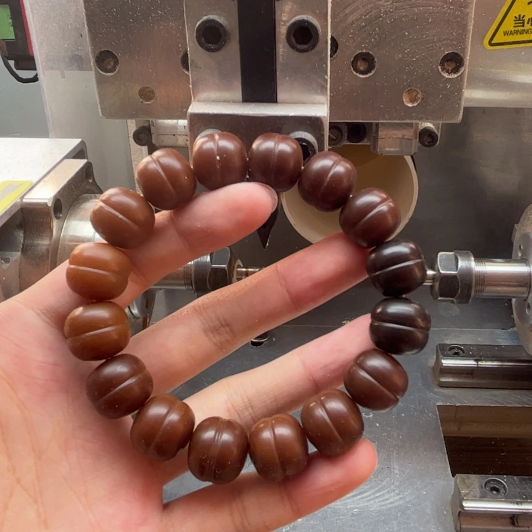 吊坠菩提根/象牙果